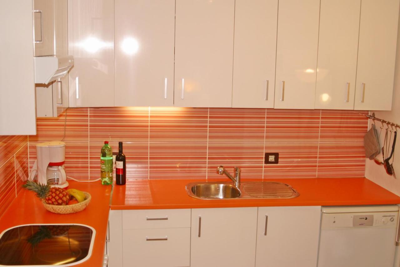 Remarkable 2-Bed House In Arona Arona  Exterior photo
